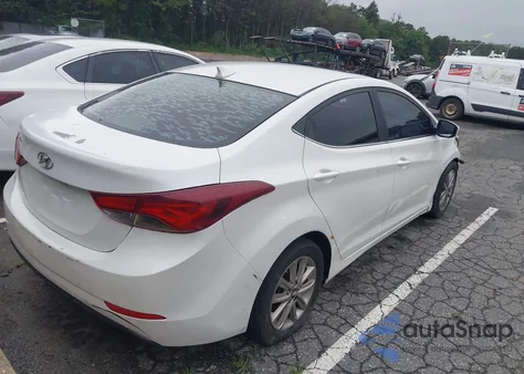 2015 Hyundai Elantra Se/Sport/Limited z USA, uszkodzony, nr VIN 5NPDH4AE9FH621597